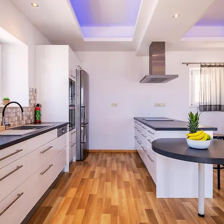 Вилла Quality Brand 6br Magnificent Private Monaco Paros, Large Infinitive Pool, Amazing Views Парос