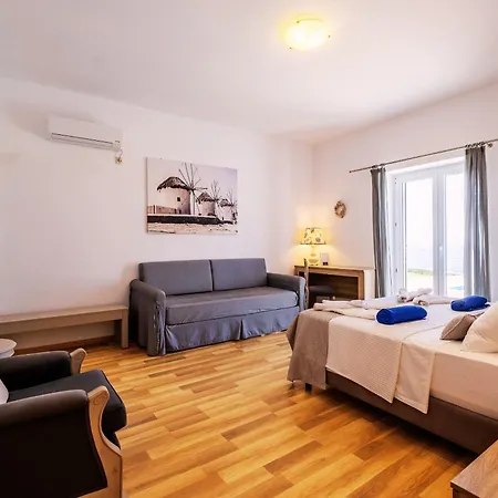 Quality Brand 6br Magnificent Private Monaco Paros, Large Infinitive Pool, Amazing Views * Парос