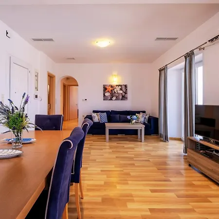 Quality Brand 6br Magnificent Private Monaco Paros, Large Infinitive Pool, Amazing Views * Парос